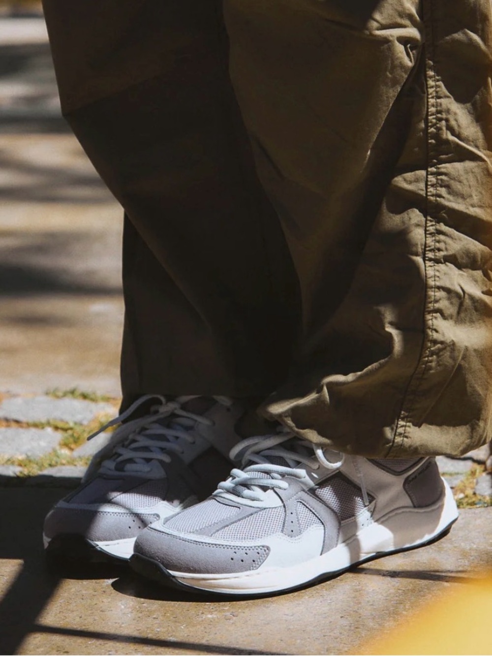 Vivo Barefoot Light Gray and White Men's Sneakers